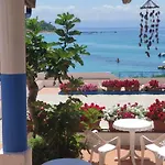 Marina Del Capo ホリデーパーク リカーディ