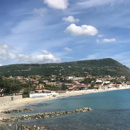 Marina Del Capo Kompleks wypoczynkowy