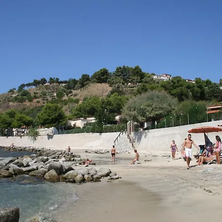 Kompleks wypoczynkowy Marina Del Capo 3*