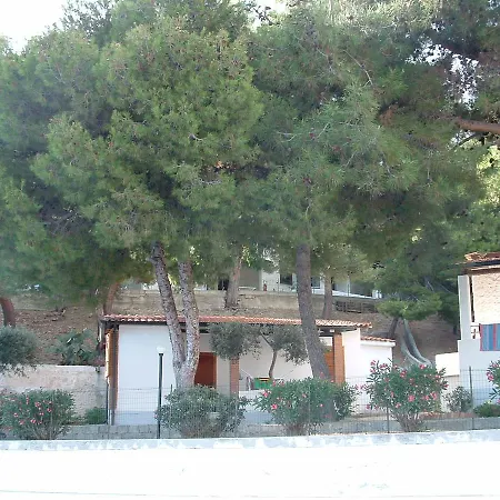 Kompleks wypoczynkowy Marina Del Capo 3*