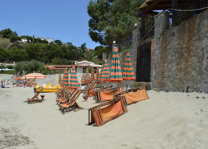 פארק נופש Marina Del Capo ריקאדי