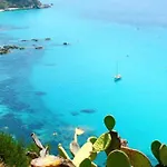 Marina Del Capo 3*