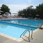 Marina Del Capo