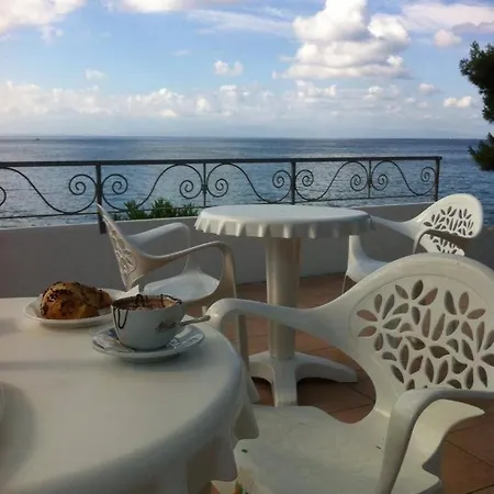 База отдыха Marina Del Capo 3*