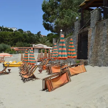 База отдыха Marina Del Capo Рикади