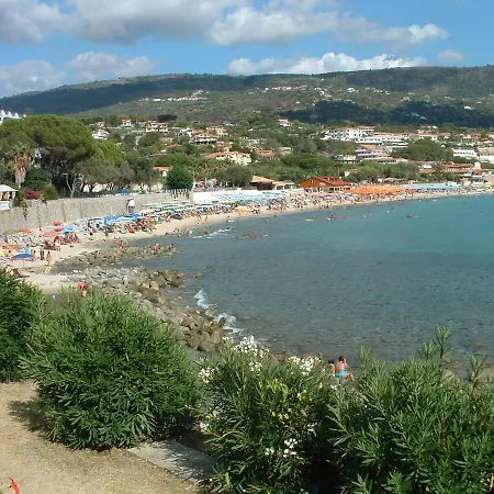 Marina Del Capo 3* Рикади