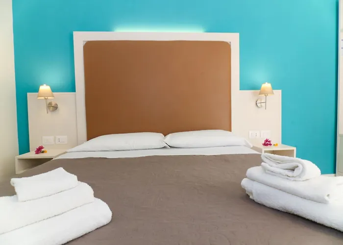 Marina Del Capo 酒店