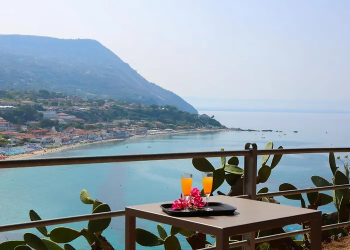 酒店 Marina Del Capo 3*