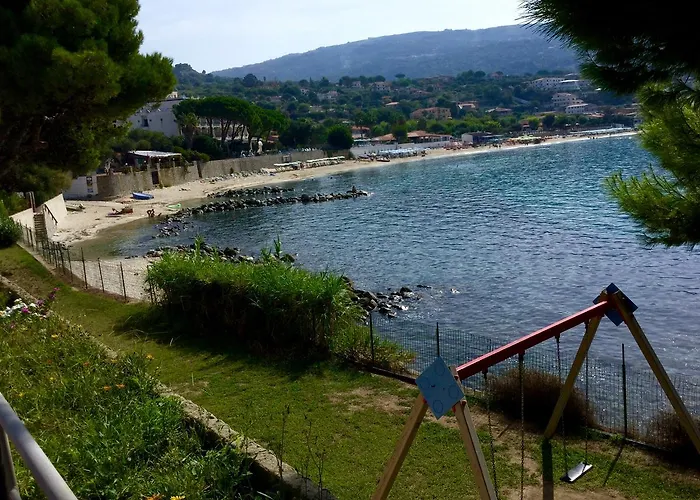 假日公园 Marina Del Capo 3*