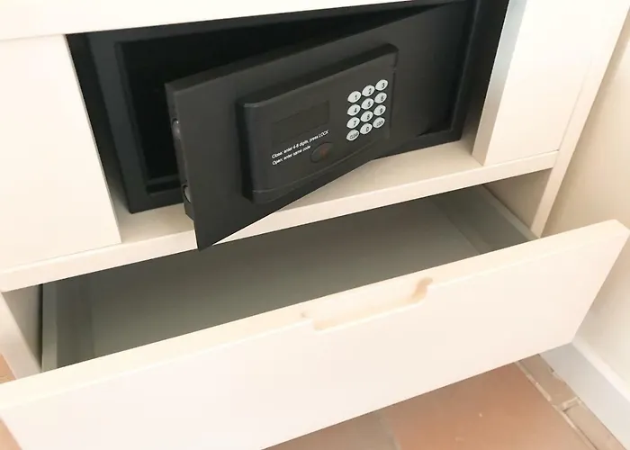 Marina Del Capo 酒店 3*