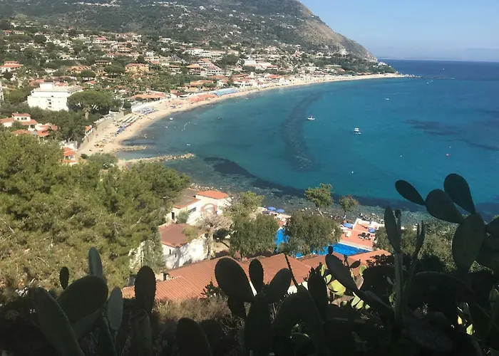 Marina Del Capo Ferienpark Ricadi
