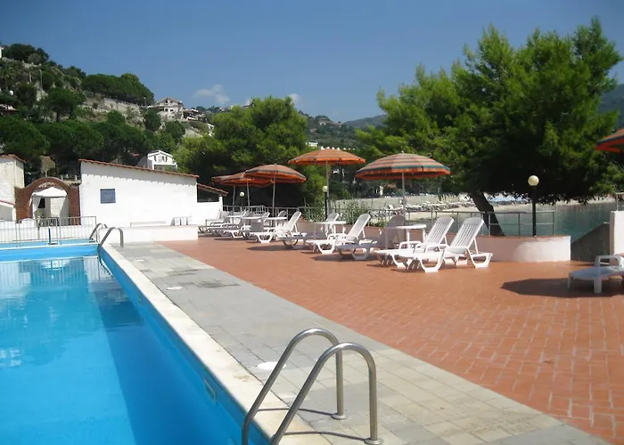 Marina Del Capo ريكادي