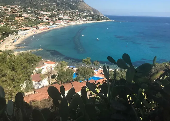 Szálloda Marina Del Capo Ricadi