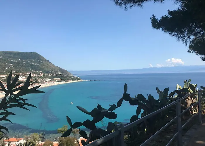 Szálloda Marina Del Capo Ricadi